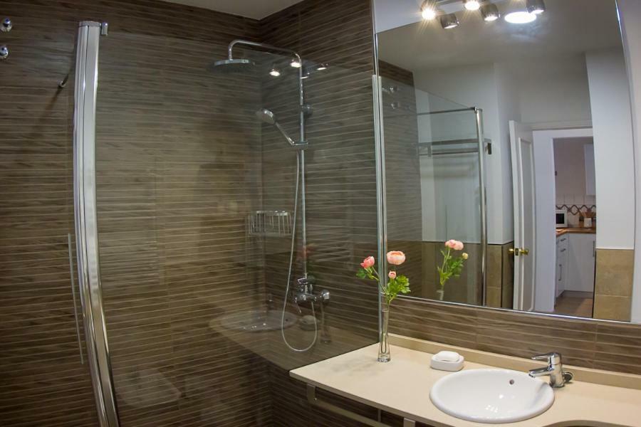 Monkeys Apartments San Isidoro เซบีญา ภายนอก รูปภาพ